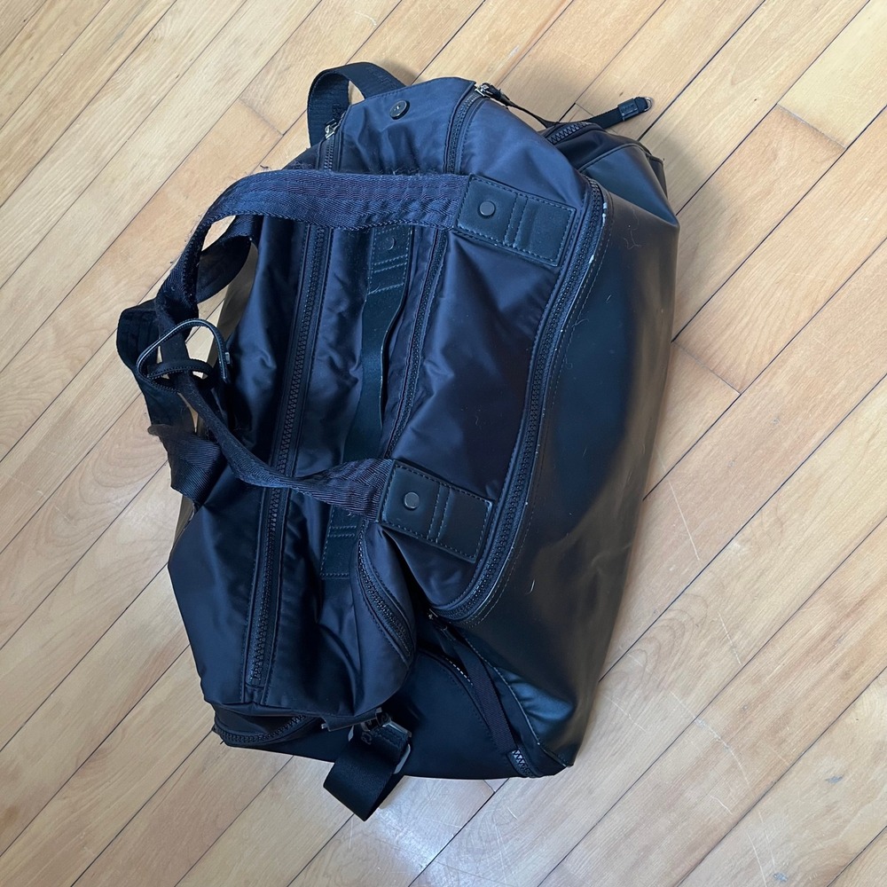 Lululemon Athletica Black Nylon Duffel Bag Gym Weekender with Shoe Compartment